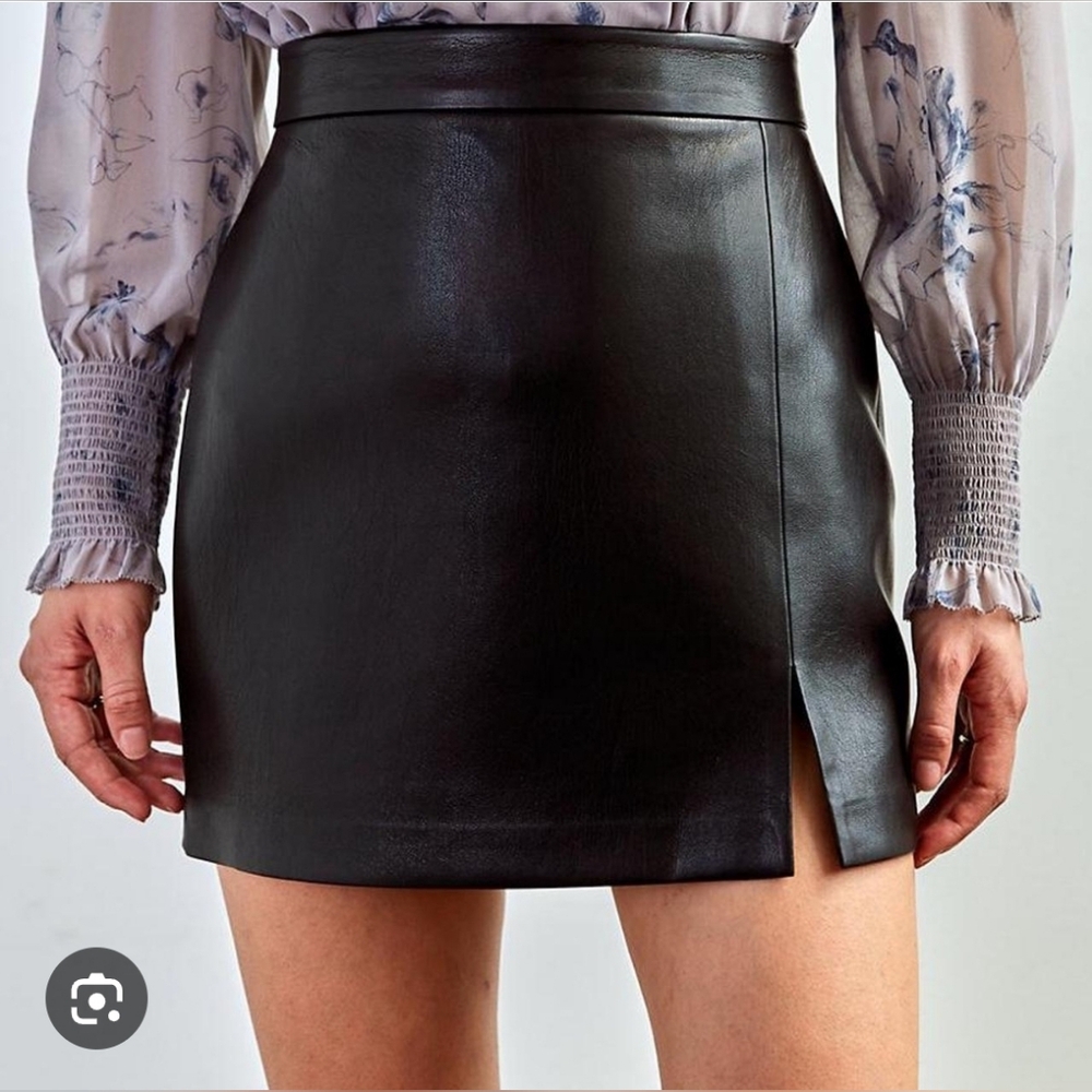 Wilfred Black Mini Skirt